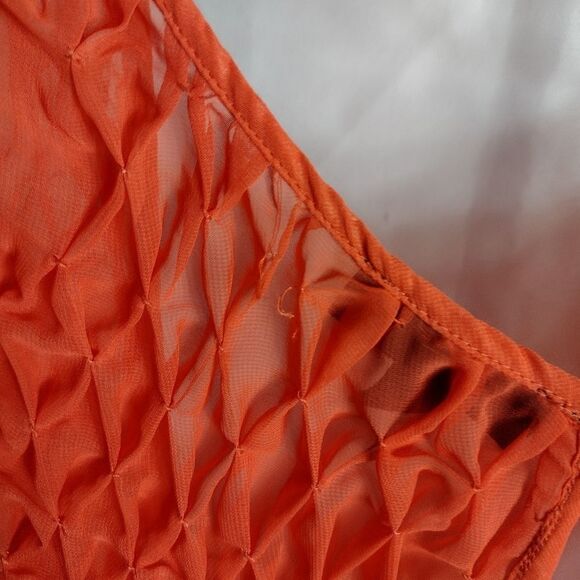 Jessica Simpson top  - Picture 7 of 8